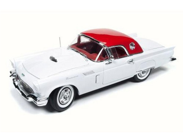 1957 Ford Thunderbird