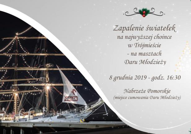 Zapalenie światełek na masztach Daru Młodzieży